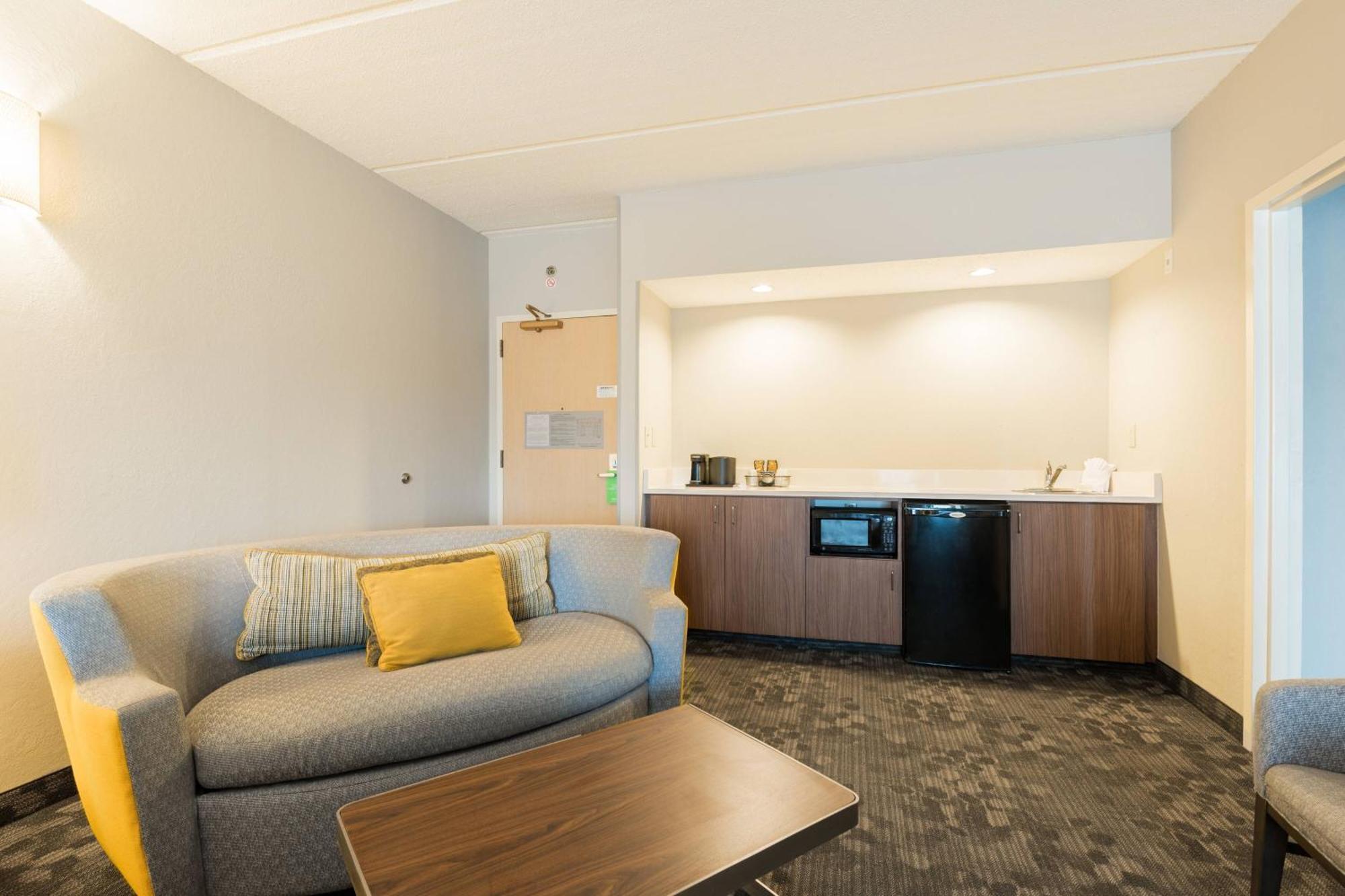 Courtyard By Marriott Myrtle Beach Broadway Exterior photo